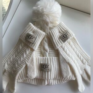UGG White Knit Winter Accessories Set